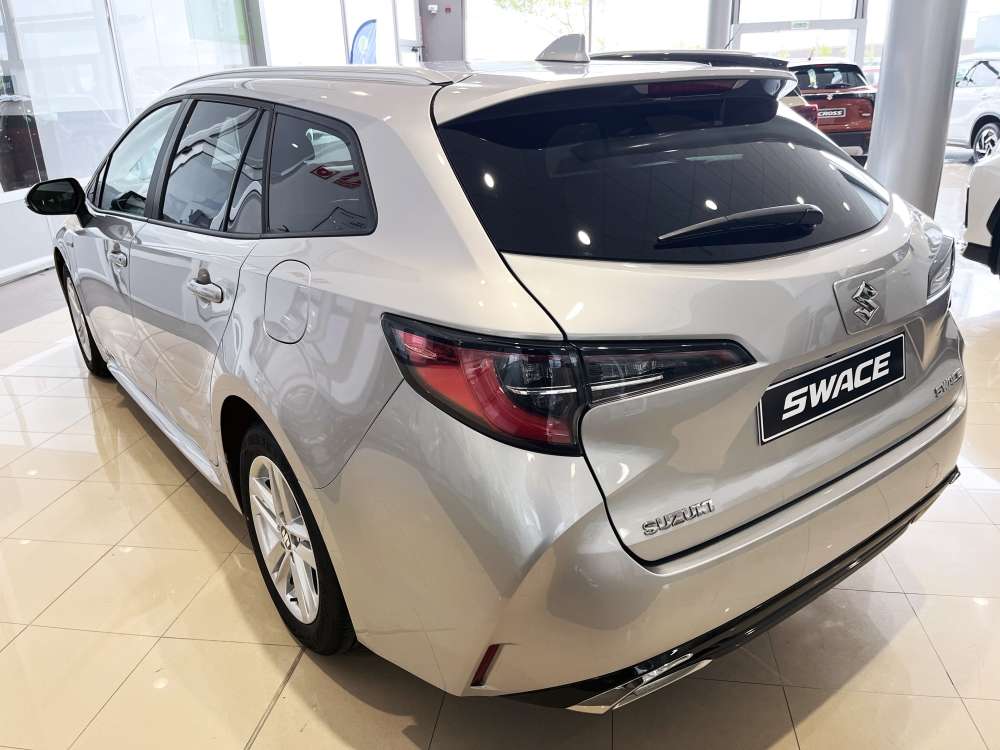 SUZUKI 