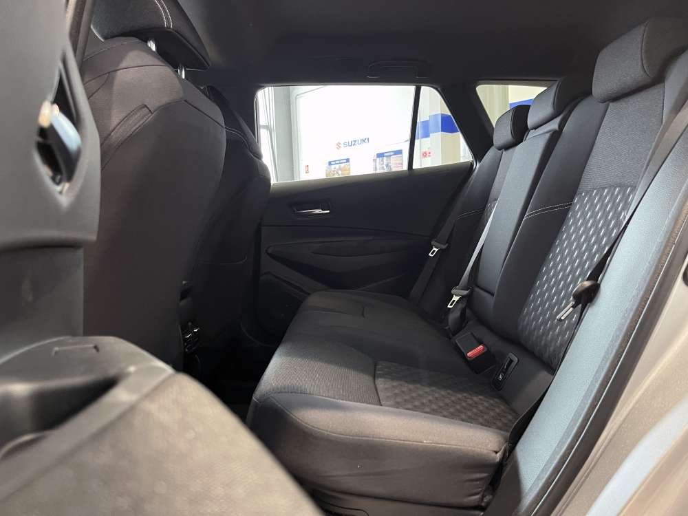 SUZUKI 