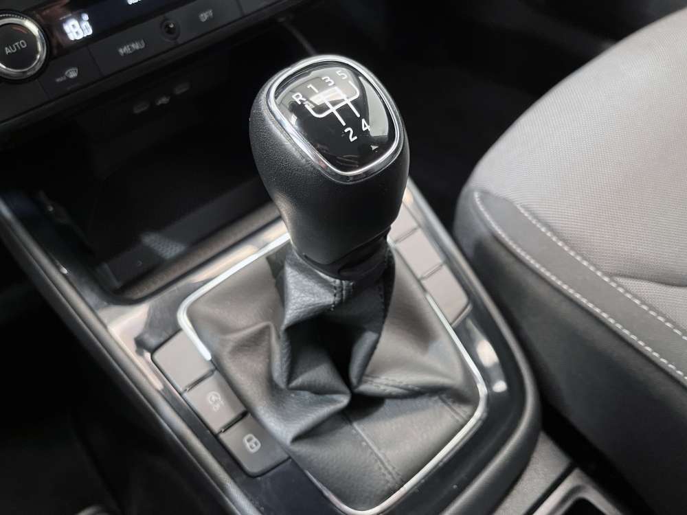 SKODA 