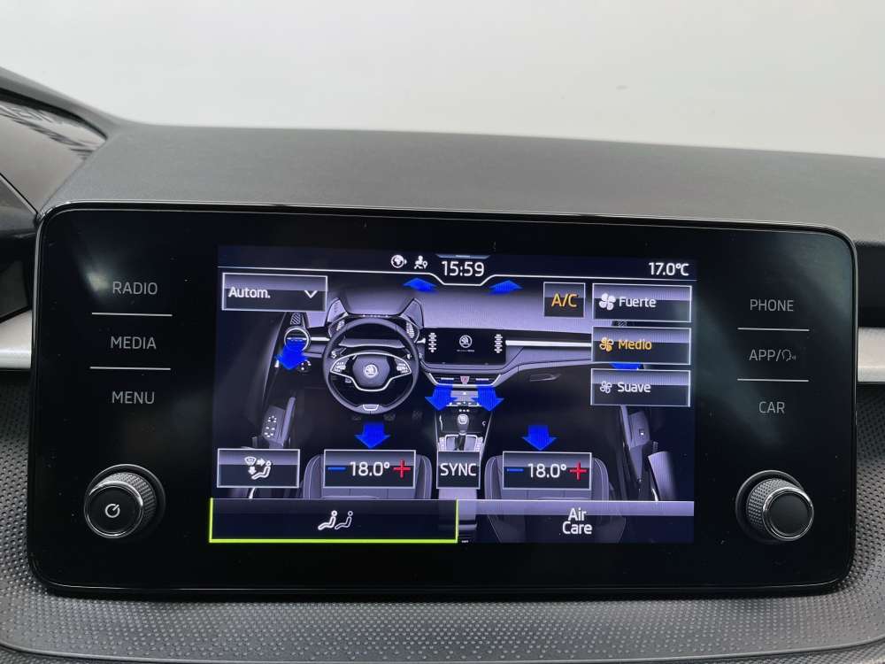 SKODA 